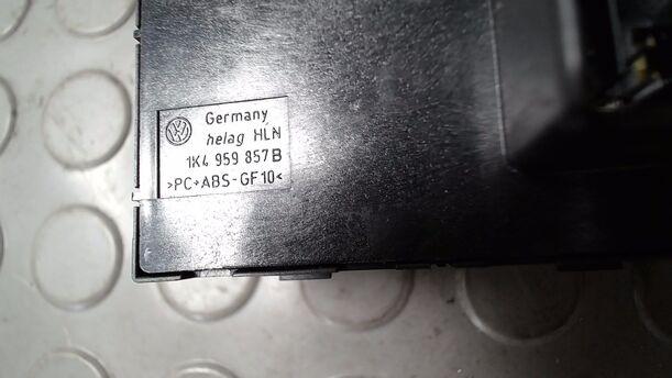 Foto: FENSTERHEBERSCHALTER eines VW Golf Plus 1.6