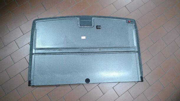 Foto: HECKBODEN/ LADEBODEN eines VW Golf Plus 1.6