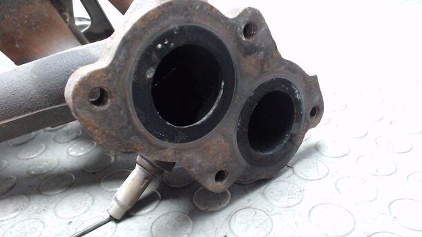 Foto: AUSPUFFKRÜMMER eines Opel Tigra 1.4i 16V
