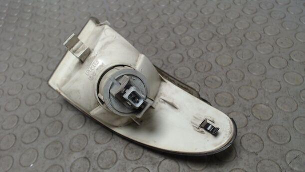 Foto: BLINKER LINKS eines Ford Mondeo