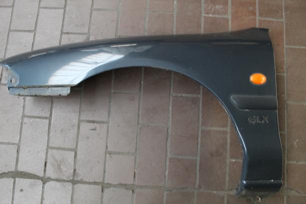 Foto: KOTFLÜGEL LINKS (VOR FACELIFT) eines Ford Mondeo