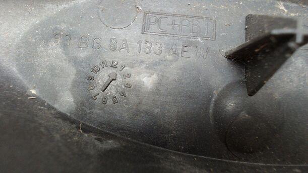 Foto: KÜHLERGRILL eines Ford Mondeo