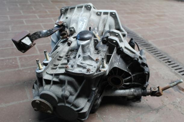 Foto: SCHALTGETRIEBE 5-GANG eines Ford Mondeo