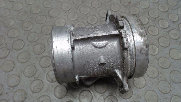 Foto: LUFTMENGENMESSER eines Ford Mondeo