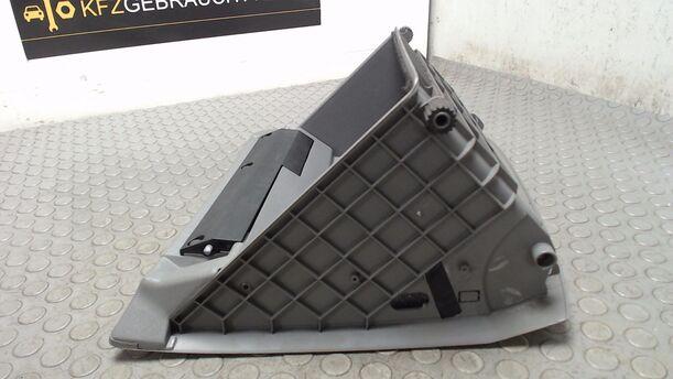 Foto: HANDSCHUHFACH eines Ford Mondeo