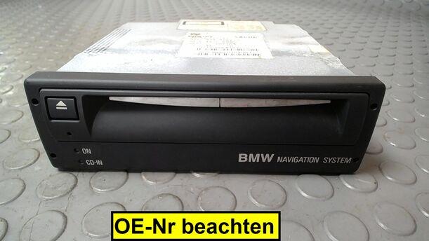 Foto: NAVIRECHNER/ NAVIGATION SYSTEM eines BMW 320i touring SX