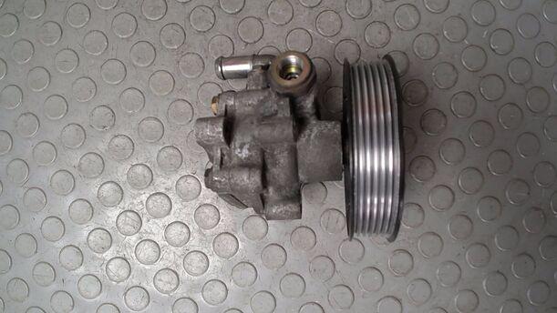 Foto: PUMPE SERVOLENKUNG eines VW Golf Variant 1.9 TDI