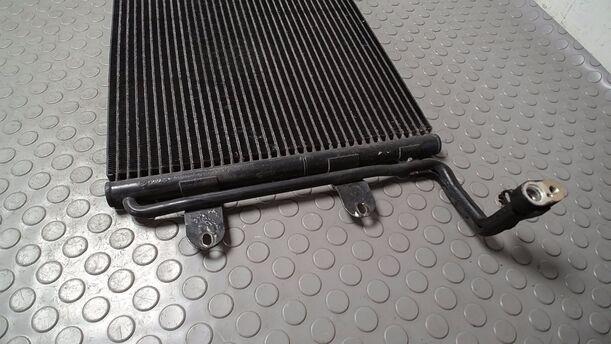 Foto: KONDENSATOR KLIMAANLAGE eines VW Golf Variant 1.9 TDI