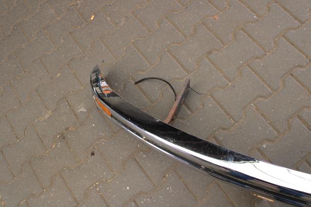 Foto: STOSSFÄNGER / STOSSSTANGE VORN eines VW 1200