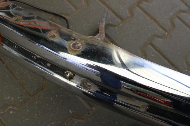 Foto: STOSSFÄNGER / STOSSSTANGE VORN eines VW 1200