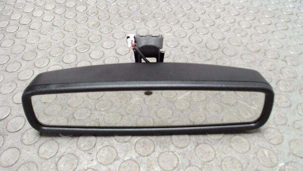 Foto: INNENSPIEGEL eines Ford Galaxy 2.0 TDCi DPF TX