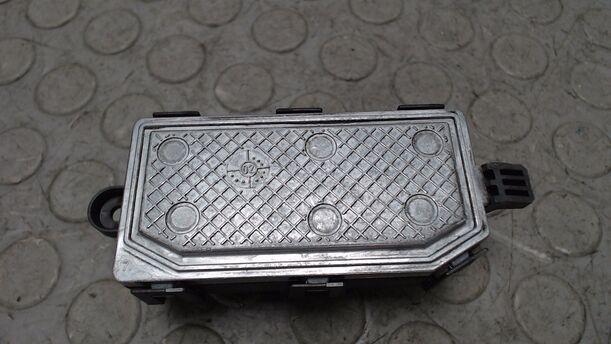 Foto: WIDERSTAND HEIZUNGSGEBLÄSE eines Ford Galaxy 2.0 TDCi DPF TX