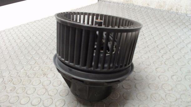 Foto: HEIZUNGSGEBLÄSE eines Ford Galaxy 2.0 TDCi DPF LS