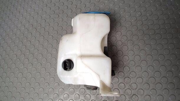 Foto: SCHEIBENWASCHBEHÄLTER eines Seat Leon 1.6 16V LS