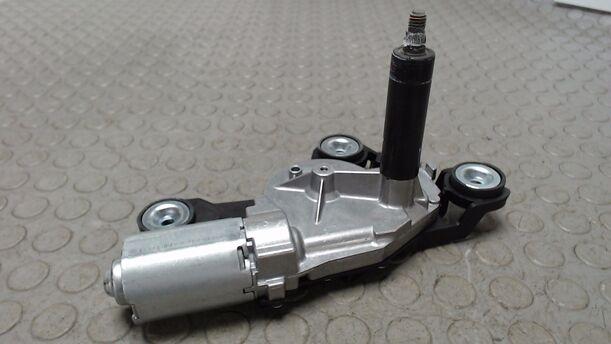 Foto: SCHEIBENWISCHERMOTOR HINTEN eines Ford Galaxy 2.0 TDCi DPF LS