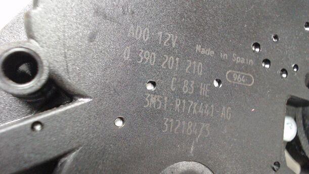 Foto: SCHEIBENWISCHERMOTOR HINTEN eines Ford Galaxy 2.0 TDCi DPF LS