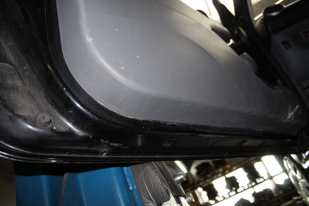 Foto: TÜR LINKS eines Citroen C1 1.0 GL 1,8 E