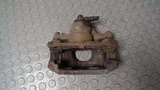 Foto: BREMSSATTEL VORN RECHTS eines Citroen C1 1.0 GL 1,8 E
