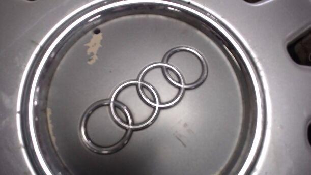 Foto: ALUFELGE 6X15 ET38 eines Audi A3 1.8 T GL 1,8 E