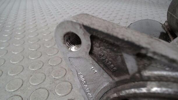 Foto: ANLASSER / STARTER  BOSCH) eines Citroen C1 1.0 GL 1,8 E