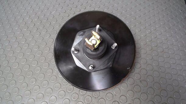 Foto: BREMSKRAFTVERSTÄRKER eines Citroen C1 1.0 GL 1,8 E
