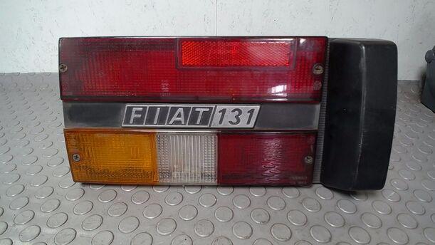 Foto: HECKLEUCHTE/ RÜCKLEUCHTE LINKS eines Fiat 1.3 Mirafiori