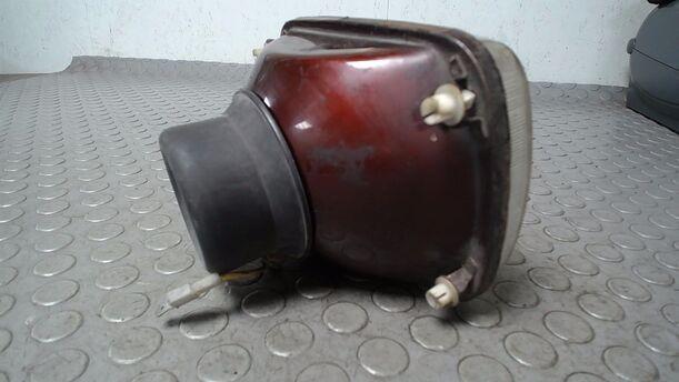 Foto: SCHEINWERFER RECHTS eines Fiat 126