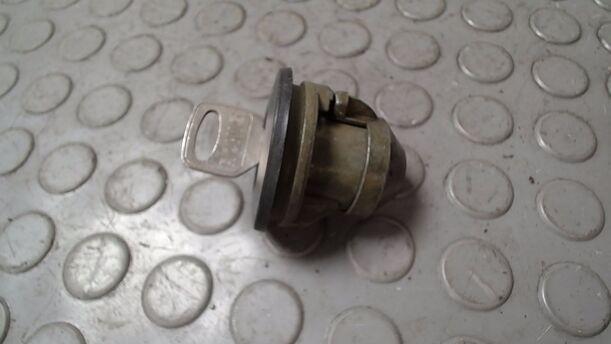 Foto: TANKDECKEL eines Fiat Panda 750 Fire