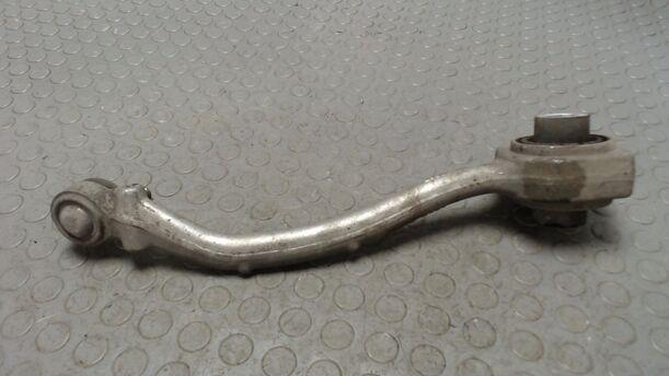 Foto: QUERLENKER UNTEN HINTEN LINKS eines Mercedes-Benz C 180 Sportcoupe