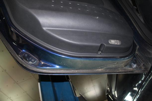 Foto: TÜR HINTEN LINKS eines Renault Megane 1.6
