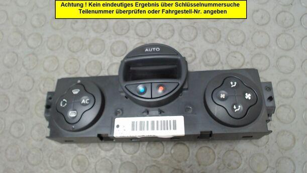Foto: HEIZUNGSBETÄTIGUNG eines Renault Megane 1.6 I-WAY +