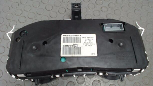 Foto: TACHOEINHEIT / KOMBIINSTRUMENT eines Renault Megane 1.6 I-WAY +