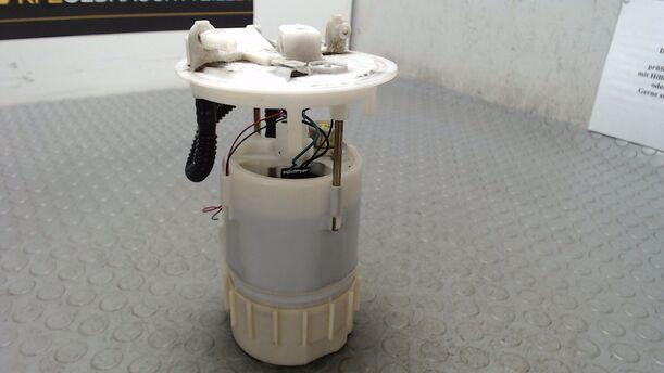 Foto: KRAFTSTOFFPUMPE eines Renault Megane 1.6 CL