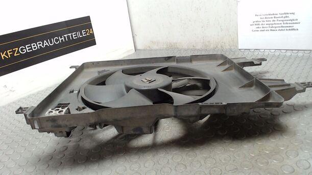 Foto: ELEKTROLÜFTER eines Renault Megane 1.6 CL