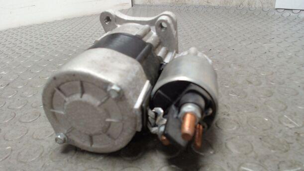 Foto: ANLASSER / STARTER (ZUBEHÖR) eines Renault Megane 1.6 CL
