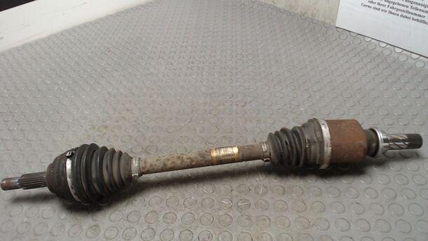Foto: ANTRIEBSWELLE VORN LINKS eines Renault Megane 1.6 CL