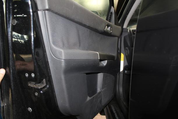 Foto: TÜR VORN LINKS eines Volvo S40 2.4
