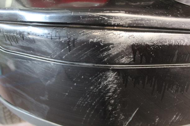 Foto: STOSSFÄNGER / STOßSTANGE HINTEN eines Volvo S40 2.4