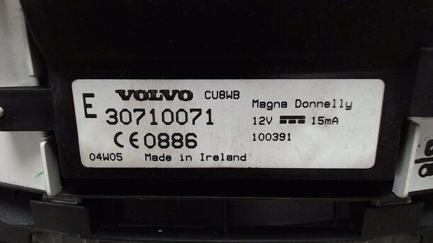 Foto: TACHOEINHEIT / KOMBIINSTRUMENT eines Volvo S40 2.4