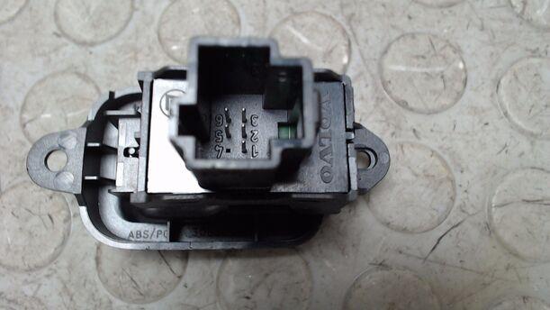 Foto: FENSTERHEBERSCHALTER HINTEN LINKS eines Volvo S40 2.4