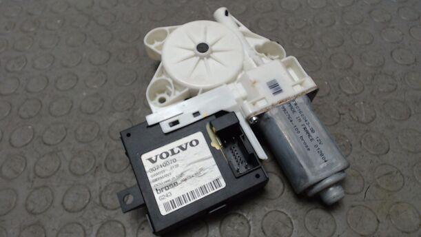 Foto: FENSTERHEBERMOTOR HINTEN RECHTS eines Volvo S40 2.4
