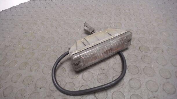 Foto: BLINKER / BLINKLEUCHTE RECHTS eines VW GOLF L
