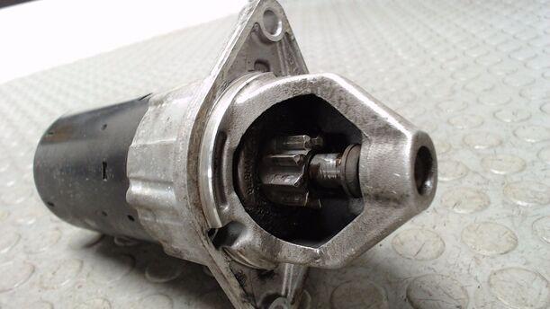 Foto: ANLASSER / STARTER  BOSCH eines Opel Meriva 1.4 CD Diamant