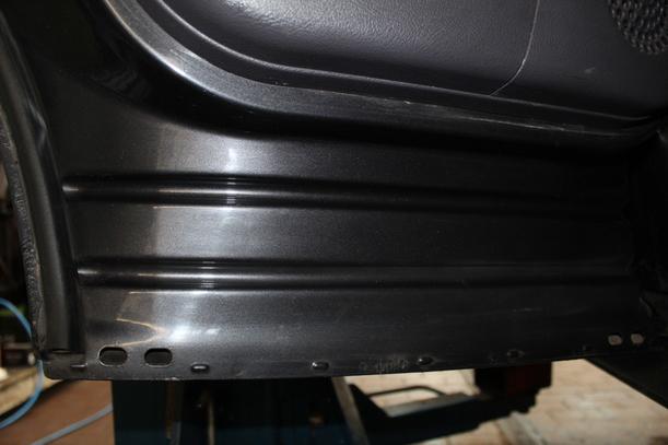 Foto: TÜR HINTEN LINKS (kurz) eines Mercedes-Benz A 160 CDI CD Diamant