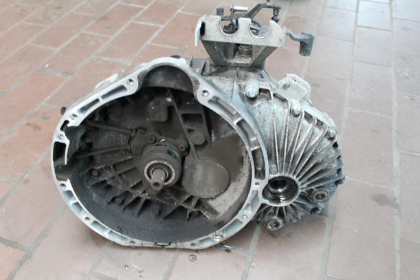 Foto: SCHALTGETRIEBE 5-GANG 716505 eines Mercedes-Benz A 160 CDI CD Diamant