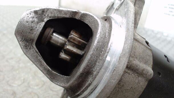 Foto: ANLASSER / STARTER  BOSCH eines Peugeot 107 70 Edition