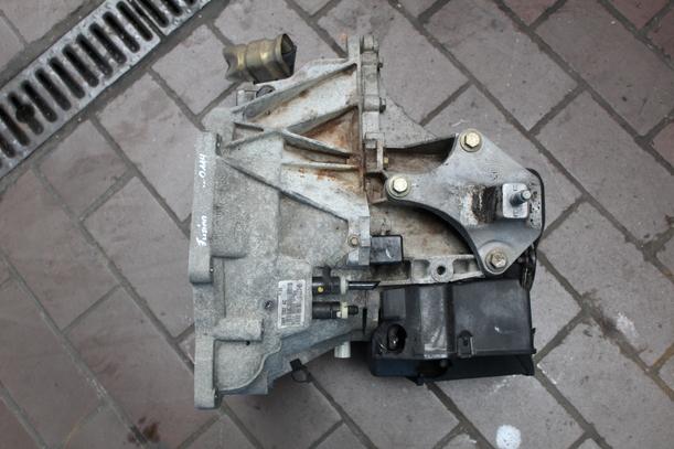 Foto: SCHALTGETRIEBE 3S6R 7002 AC eines Ford Fusion 1.25 Edition