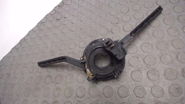 Foto: BLINKERSCHALTER / KOMBISCHALTER eines VW GOLF L