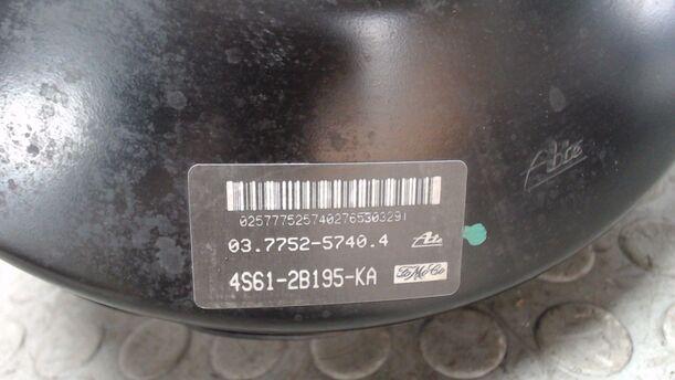 Foto: BREMSKRAFTVERSTÄRKER eines Ford Fusion 1.25