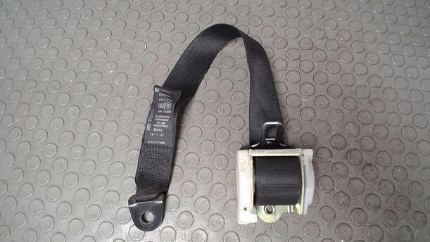Foto: SICHERHEITSGURT HINTEN LINKS ( CABRIO ) eines Opel Astra Cabrio 1.8i